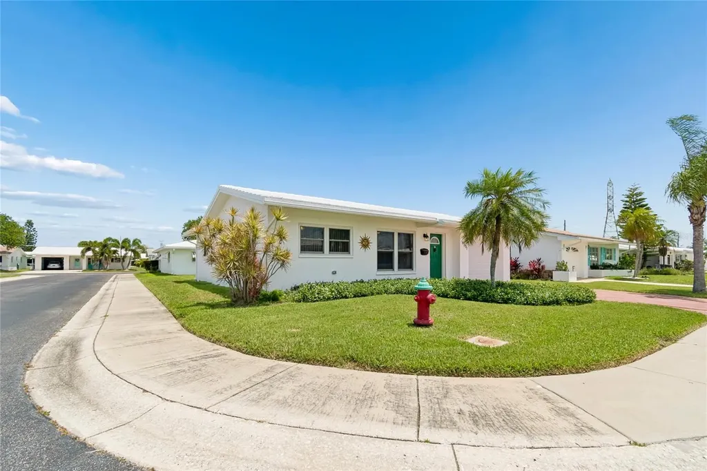 9771 37th Street N Pinellas Park FL 33782