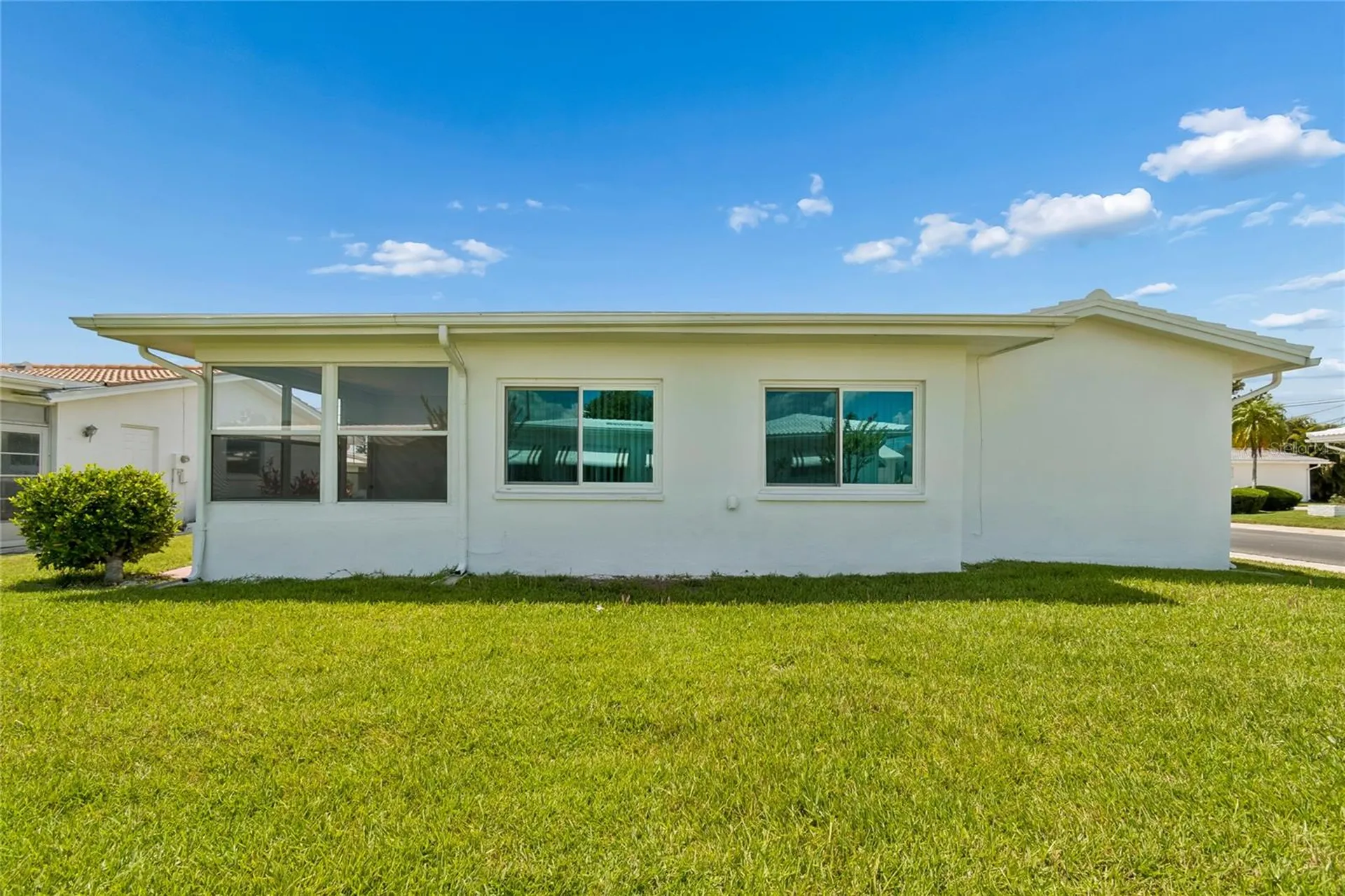 9771 37th Street N Pinellas Park FL 33782