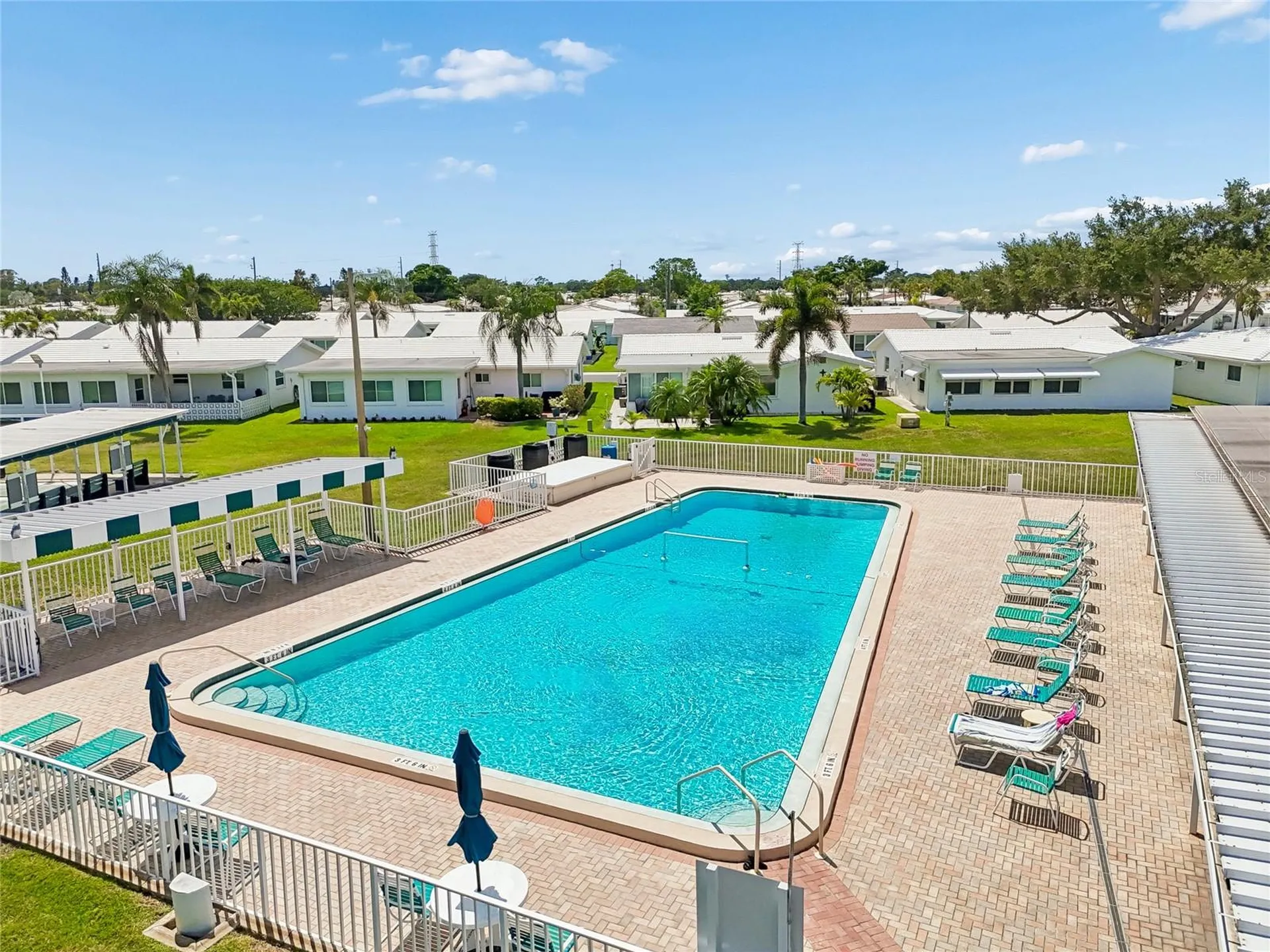 9771 37th Street N Pinellas Park FL 33782