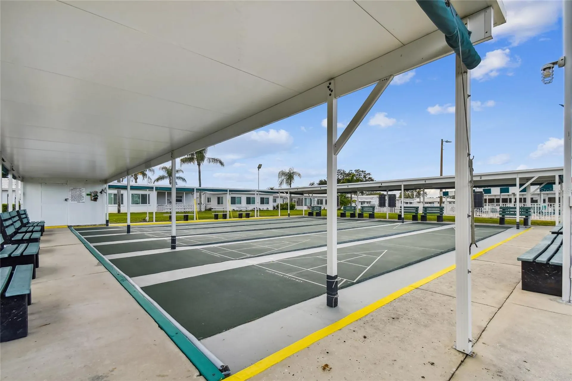 9771 37th Street N Pinellas Park FL 33782