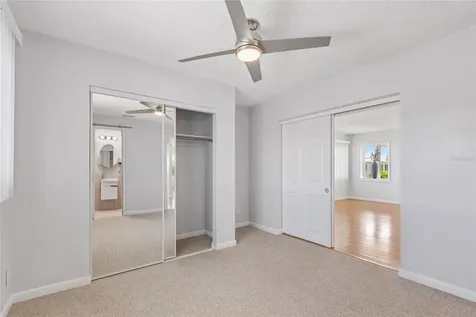 9771 37th Street N Pinellas Park FL 33782