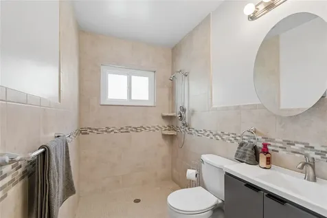 9771 37th Street N Pinellas Park FL 33782