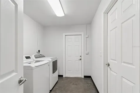 9771 37th Street N Pinellas Park FL 33782