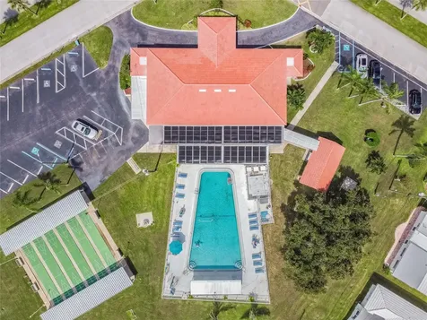 9771 37th Street N Pinellas Park FL 33782