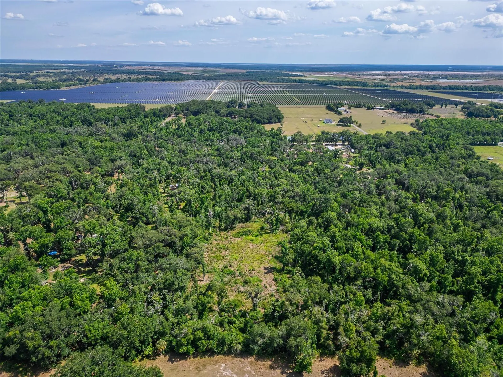 672 Highway Lithia FL 33547
