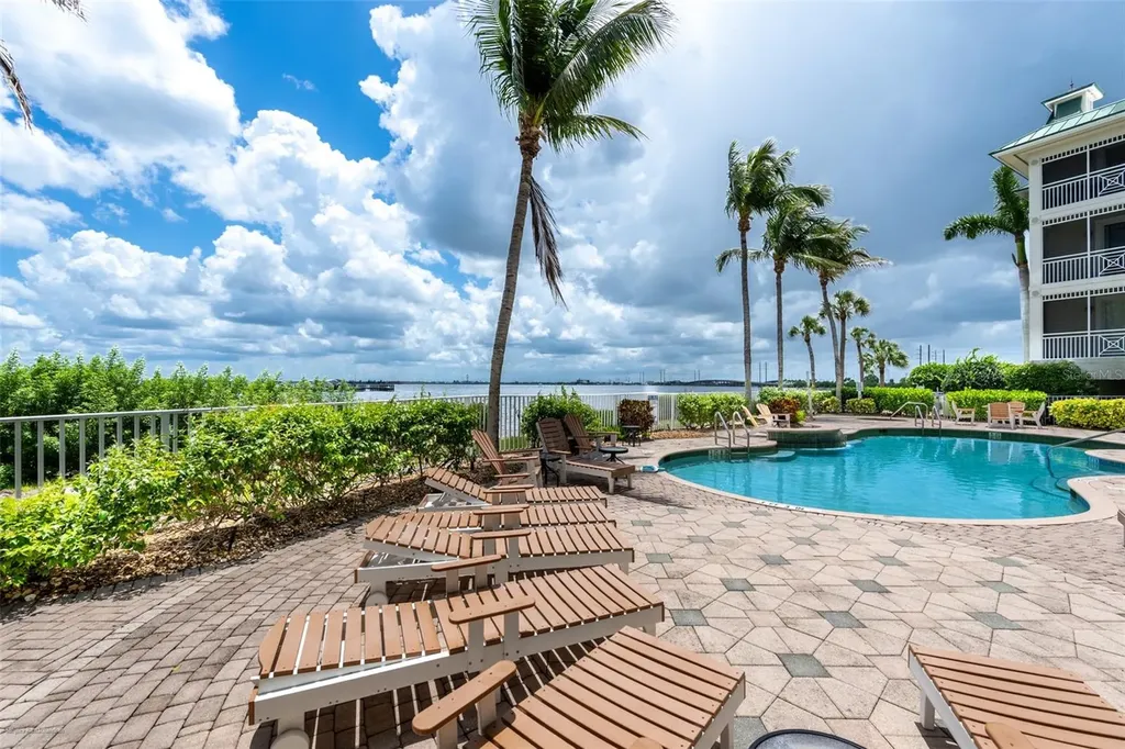 5116 Melbourne Street Punta Gorda FL 33980