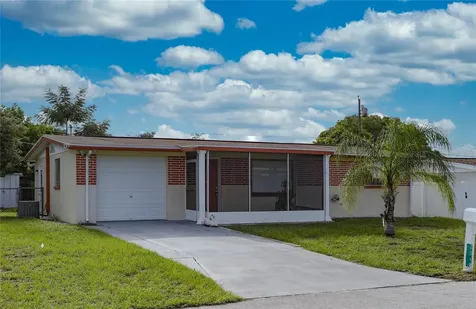 2048 Melody Drive Holiday FL 34691