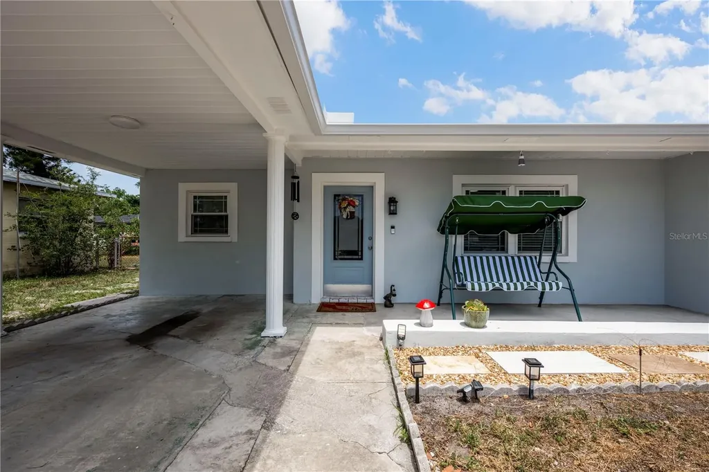 2811 W Ohio Avenue Tampa FL 33607