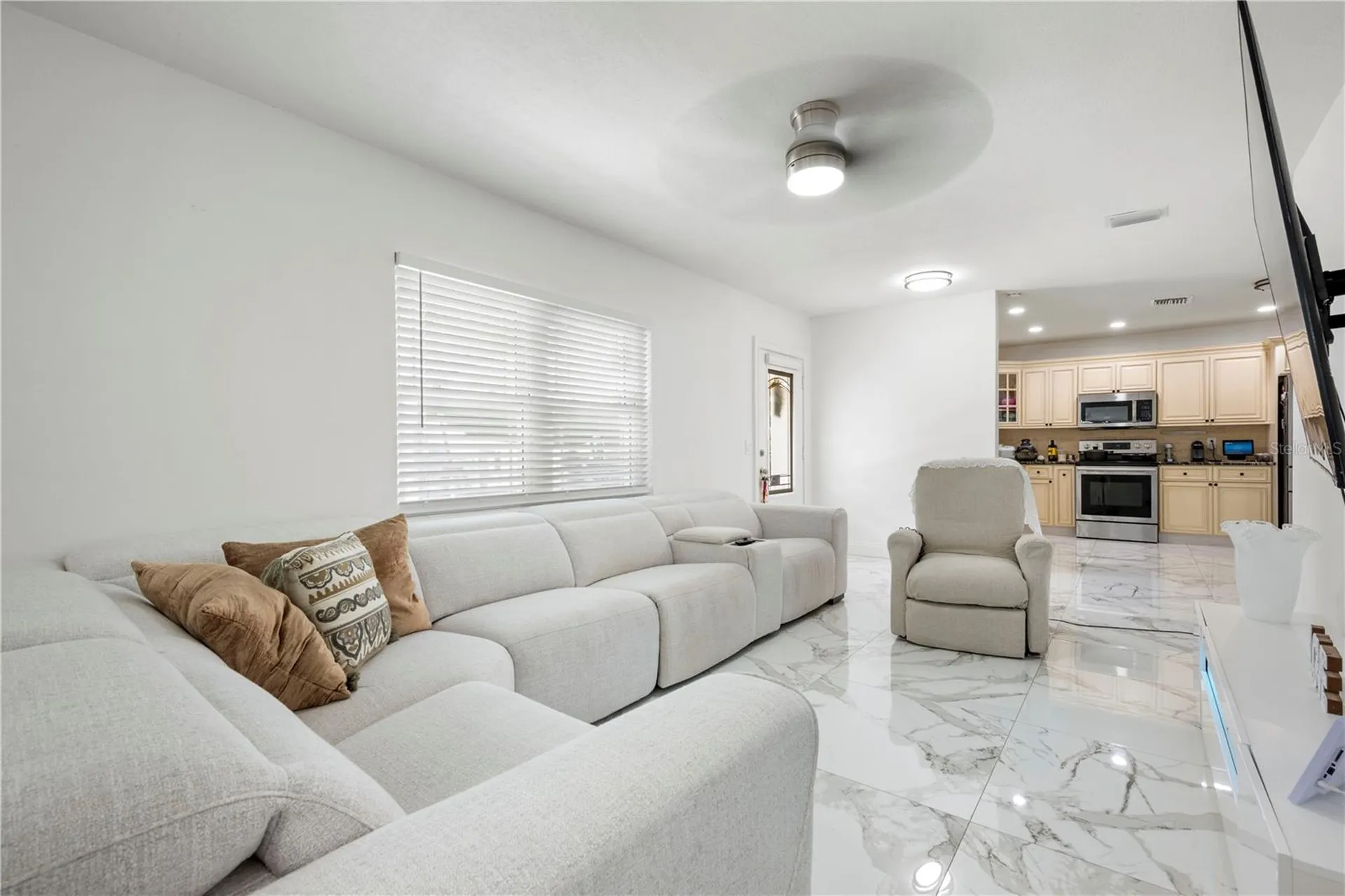 2811 W Ohio Avenue Tampa FL 33607