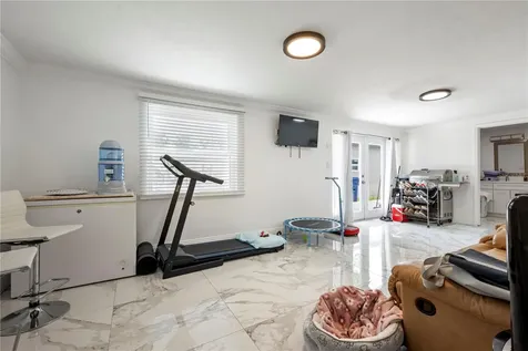 2811 W Ohio Avenue Tampa FL 33607
