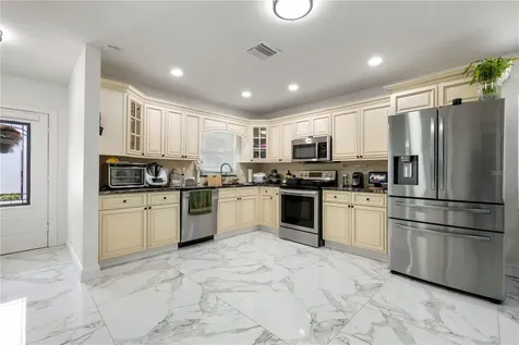 2811 W Ohio Avenue Tampa FL 33607