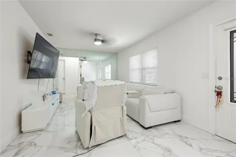 2811 W Ohio Avenue Tampa FL 33607