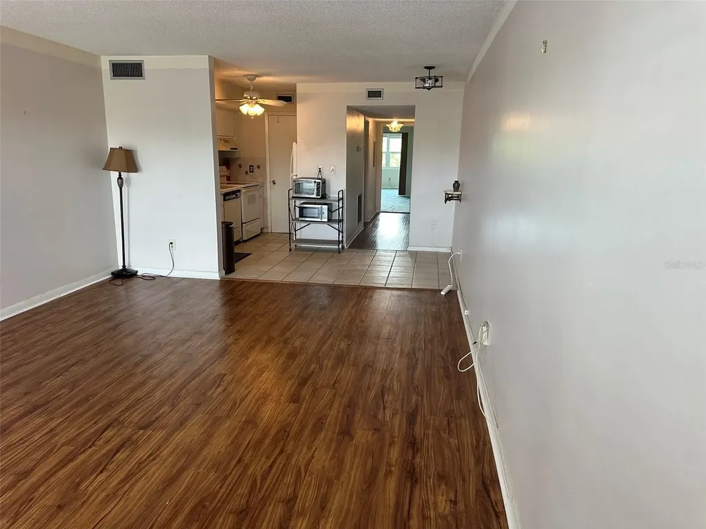 6400 46th Avenue N Kenneth City FL 33709