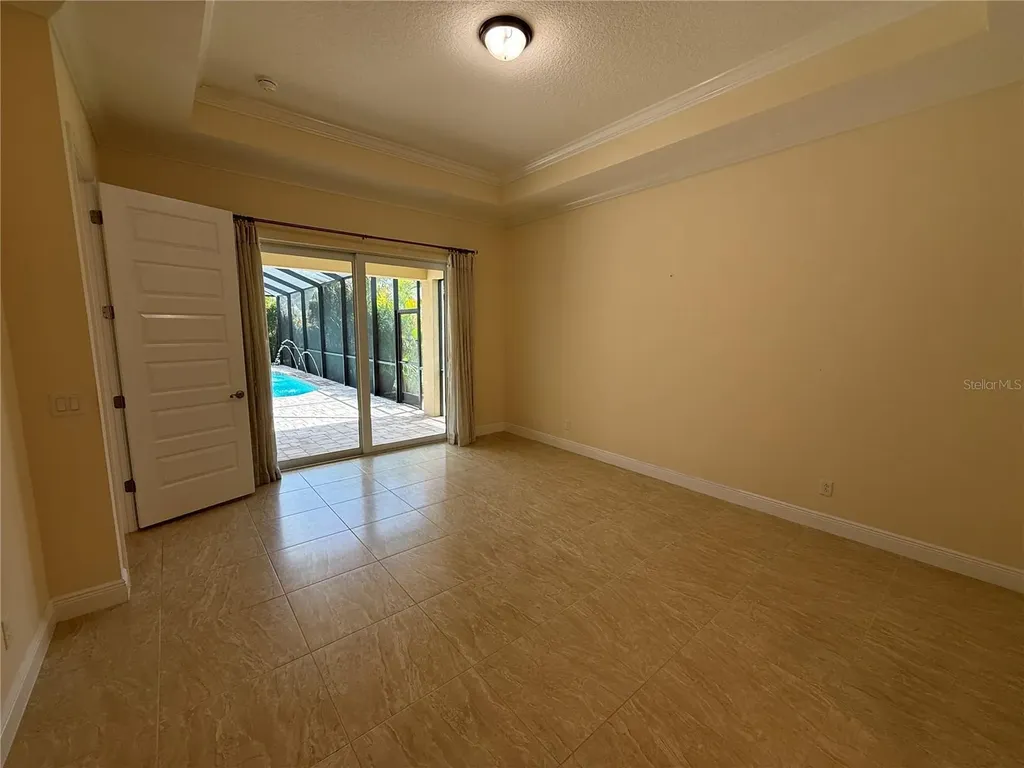 16005 42nd Glen E Parrish FL 34219
