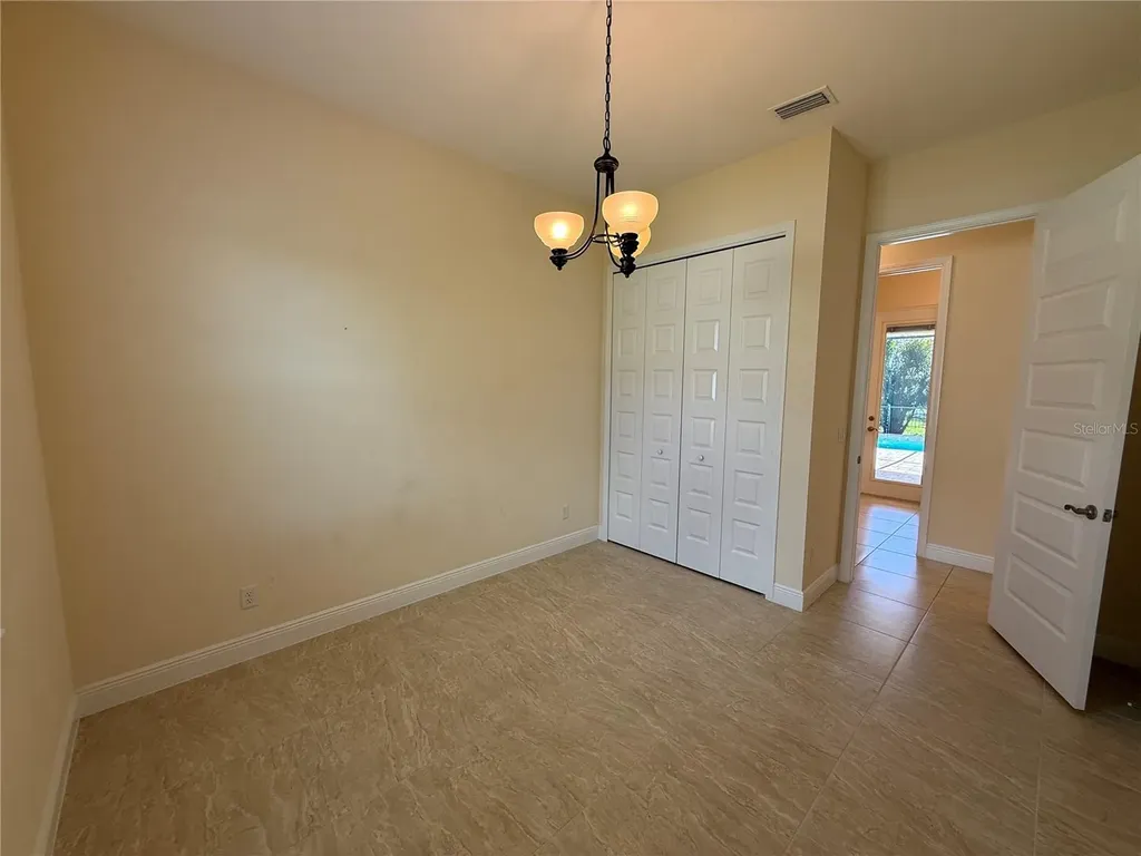 16005 42nd Glen E Parrish FL 34219