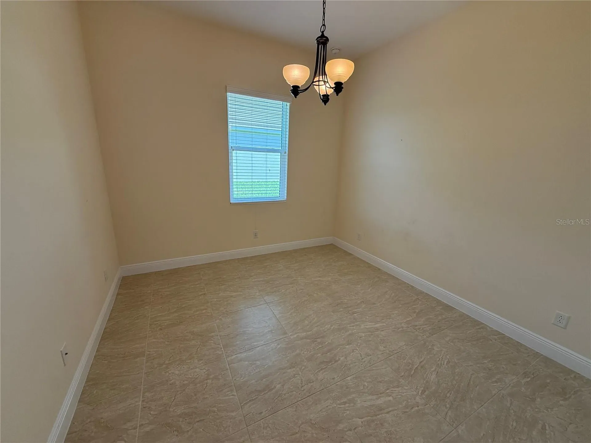 16005 42nd Glen E Parrish FL 34219