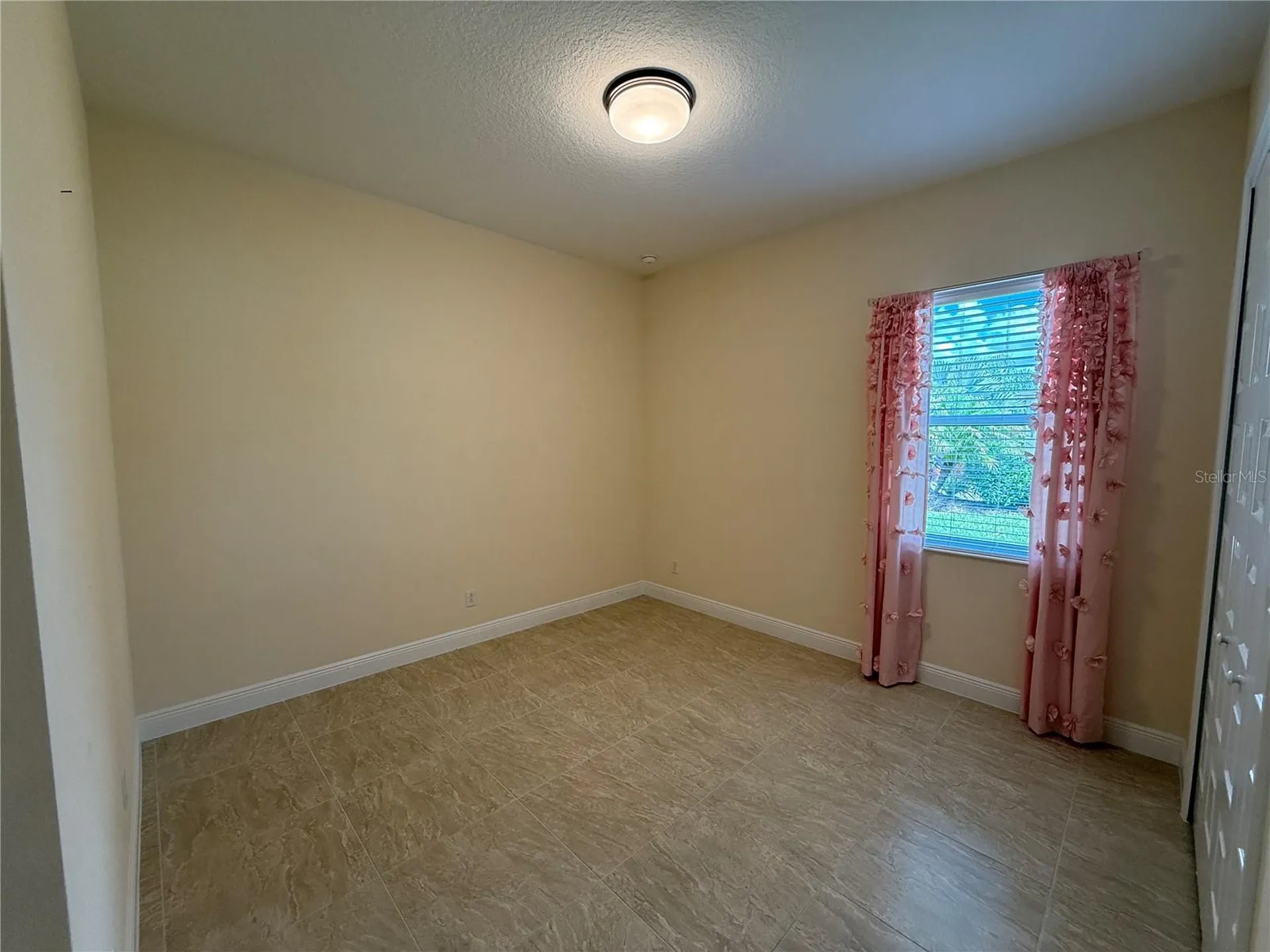 16005 42nd Glen E Parrish FL 34219