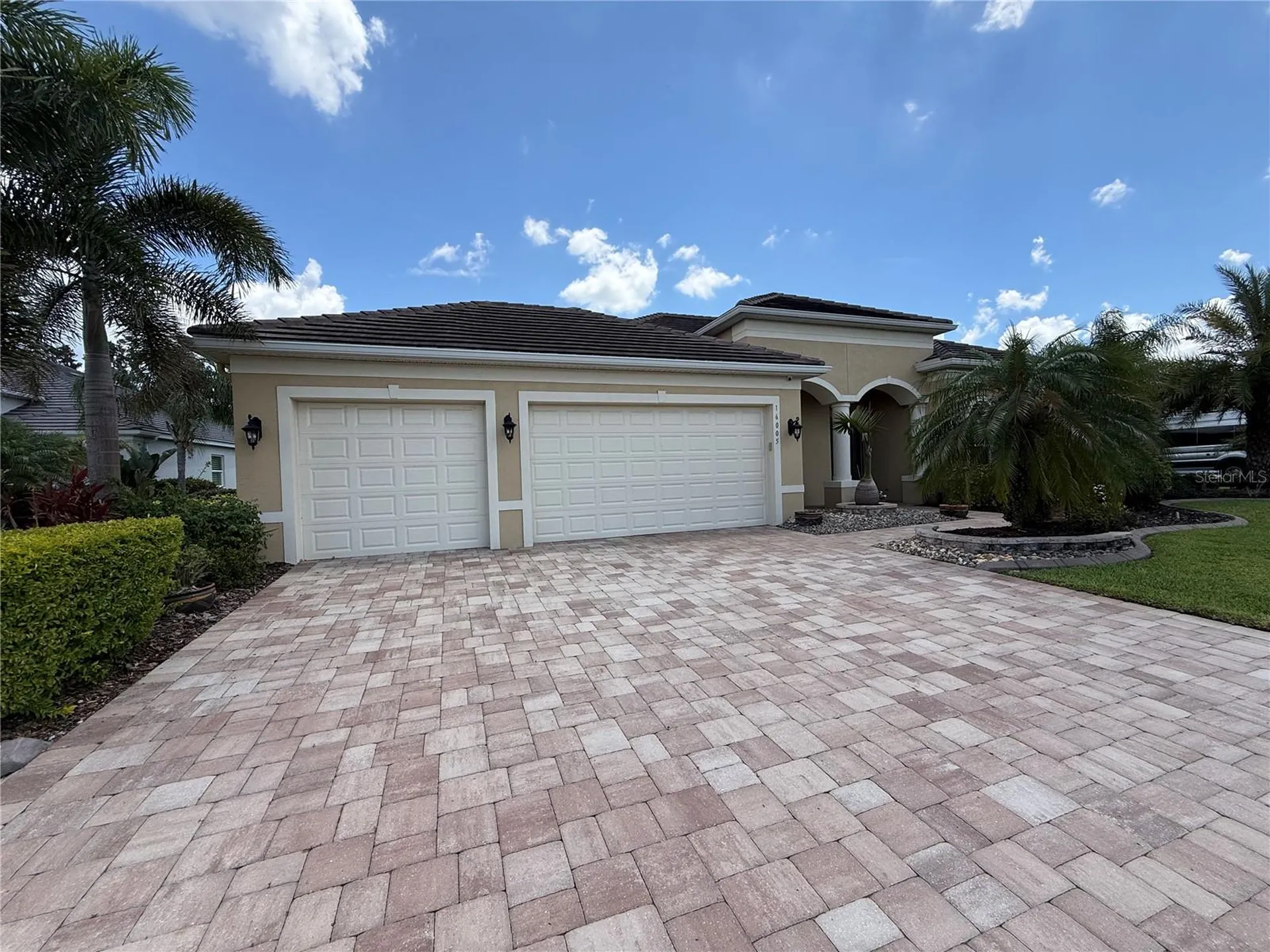16005 42nd Glen E Parrish FL 34219