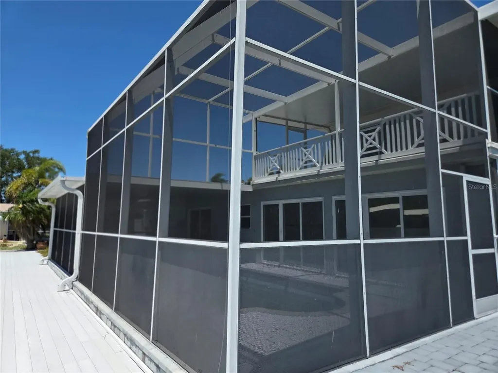 1416 49th Avenue NE St Petersburg FL 33703
