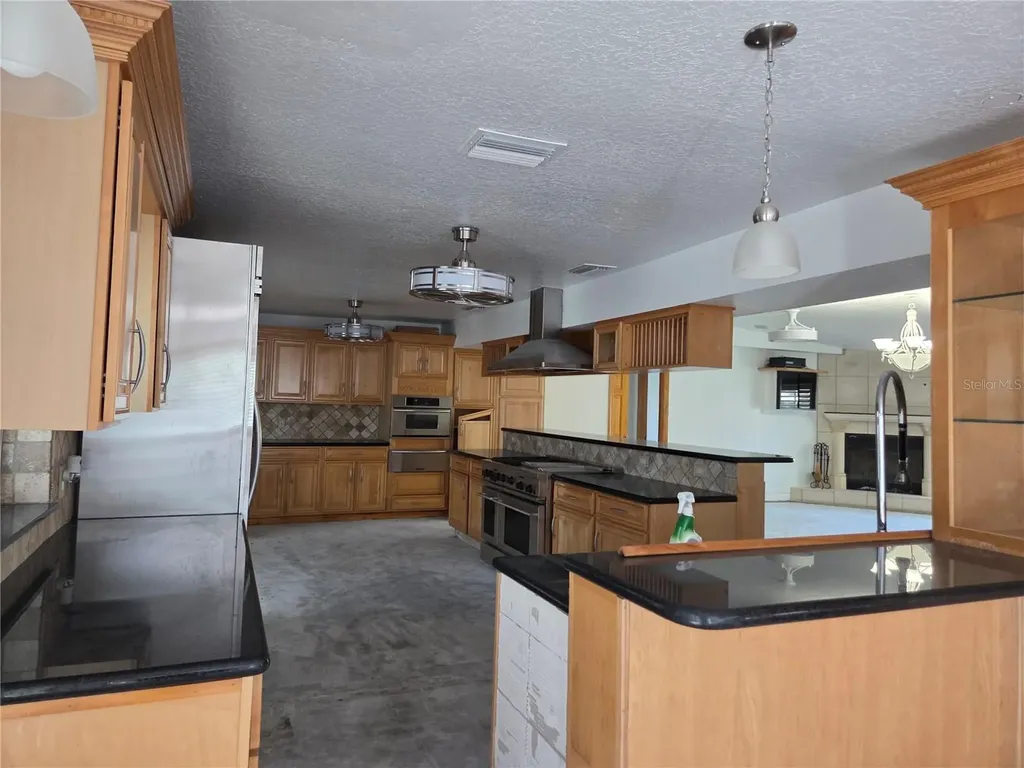 1416 49th Avenue NE St Petersburg FL 33703