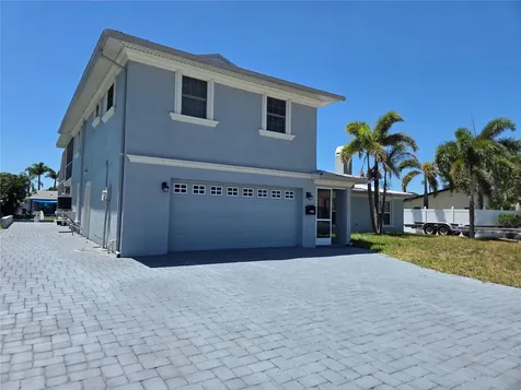 1416 49TH Avenue NE St Petersburg FL 33703
