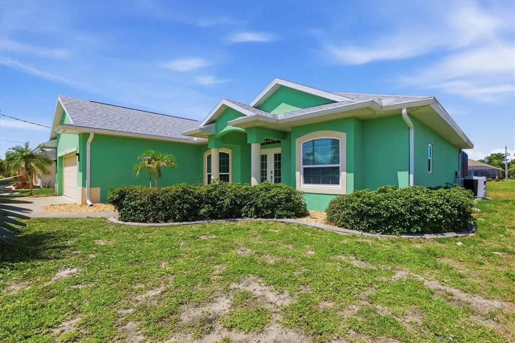 206 Mariner Lane Rotonda West FL 33947
