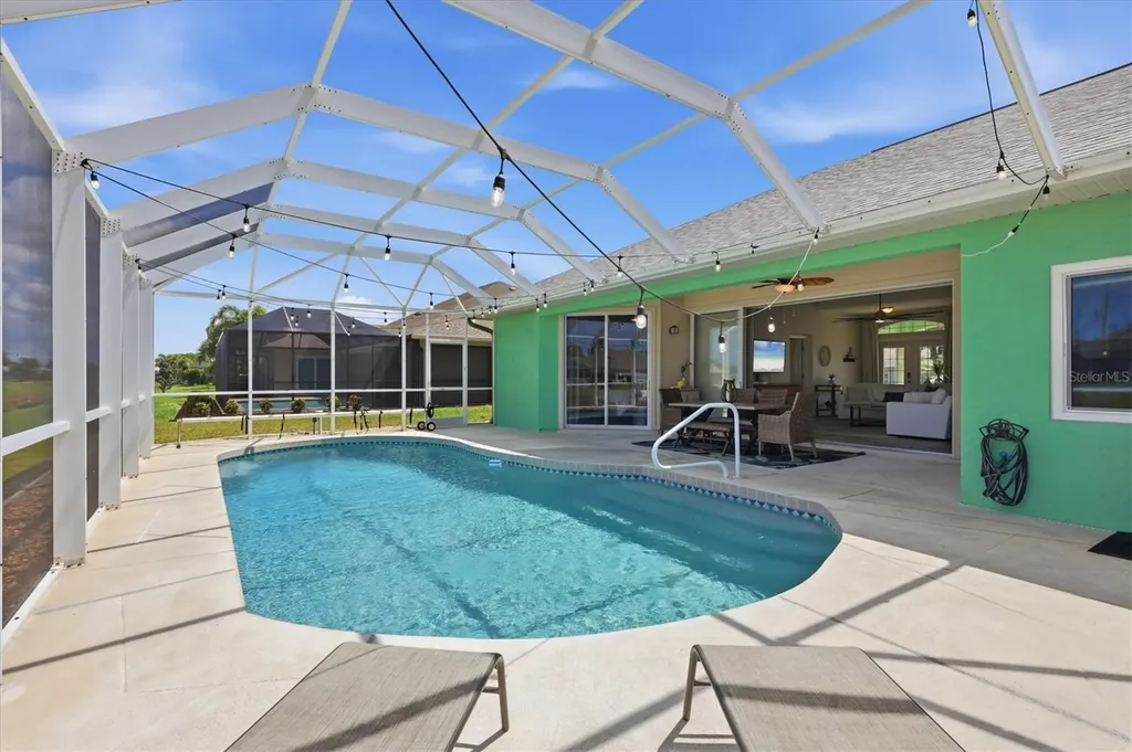 206 Mariner Lane Rotonda West FL 33947