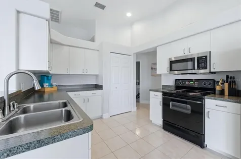 206 Mariner Lane Rotonda West FL 33947