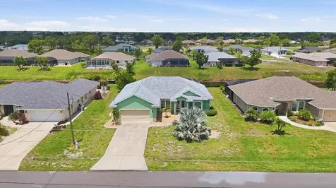206 Mariner Lane Rotonda West FL 33947