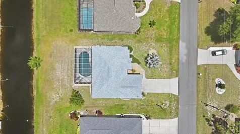206 Mariner Lane Rotonda West FL 33947