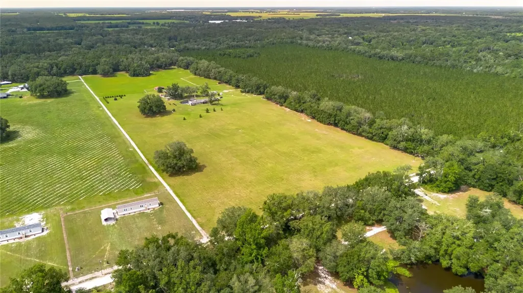 11990 156th Street Mc Alpin FL 32062