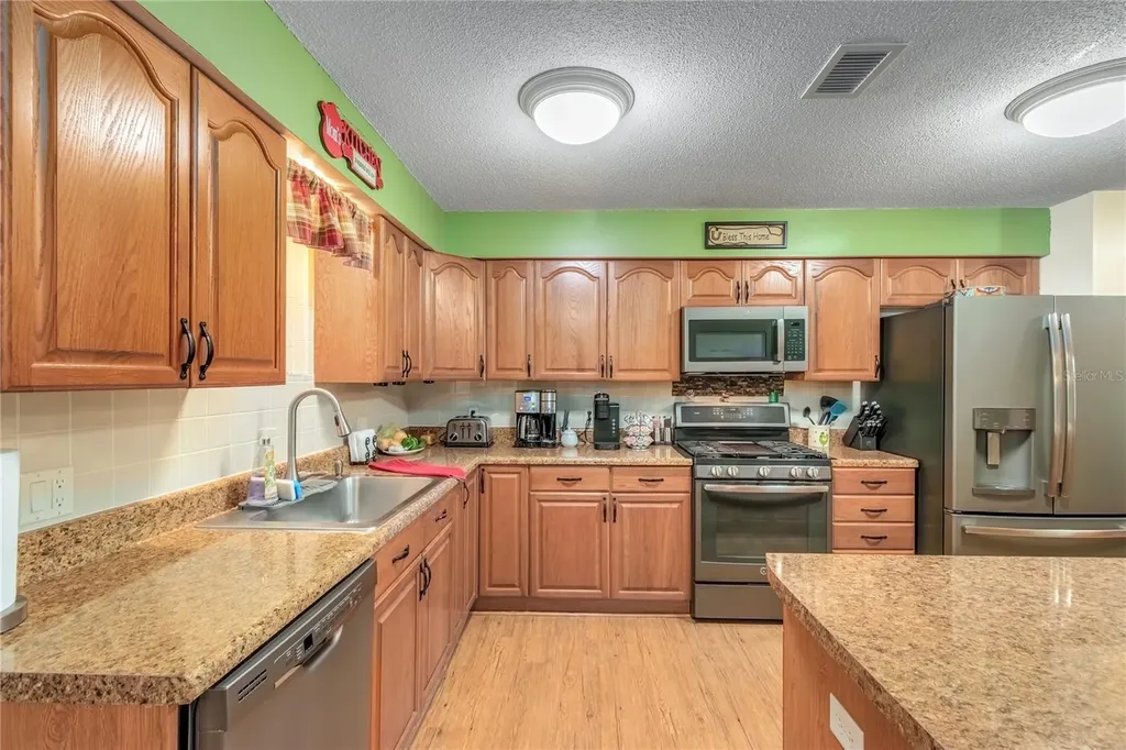 11990 156th Street Mc Alpin FL 32062