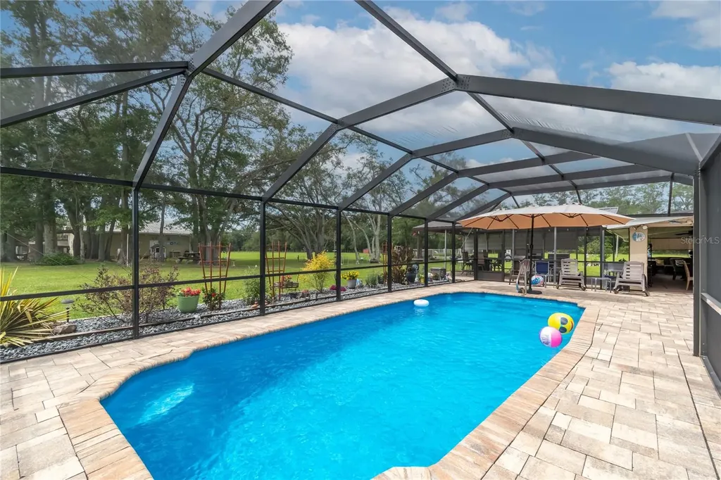 11990 156th Street Mc Alpin FL 32062