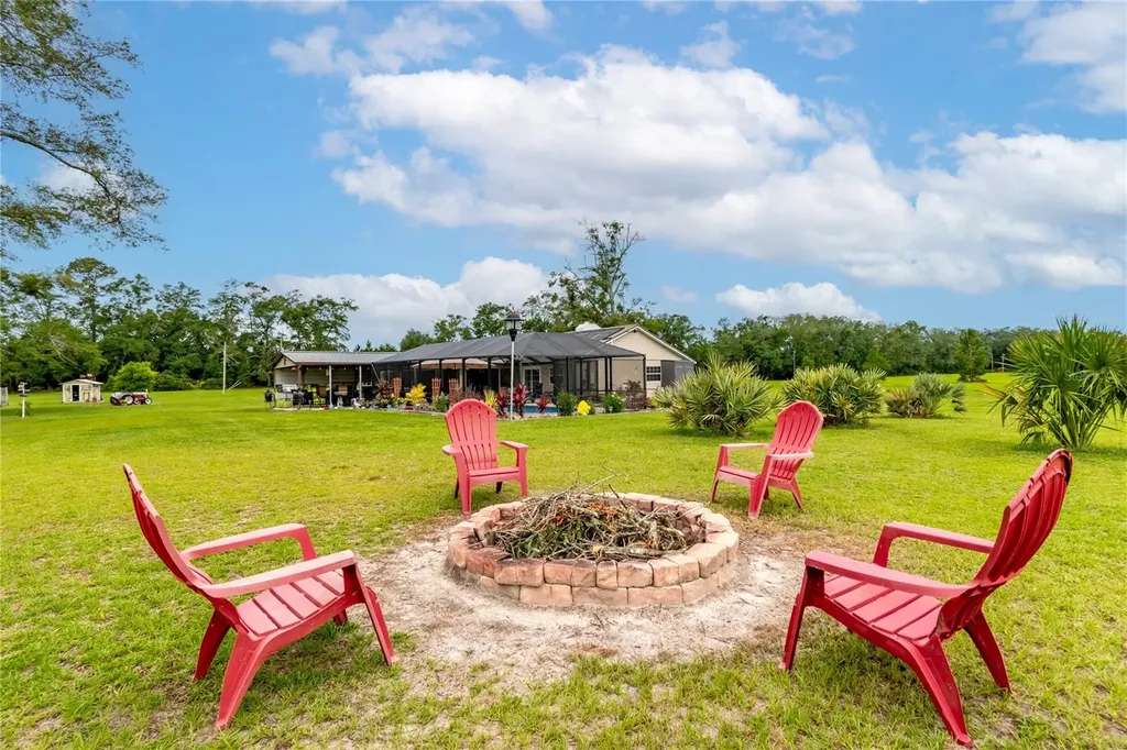 11990 156th Street Mc Alpin FL 32062