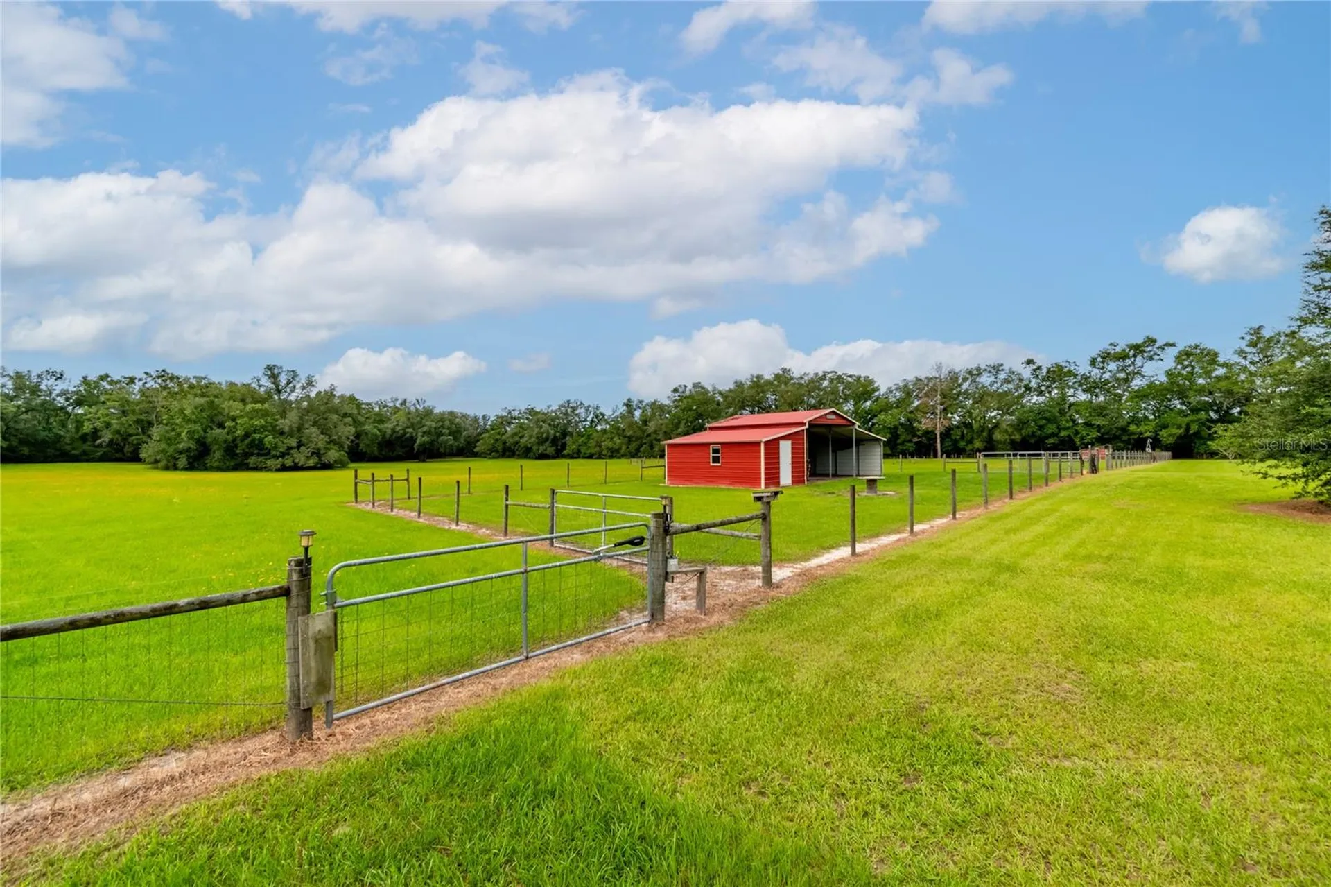 11990 156th Street Mc Alpin FL 32062