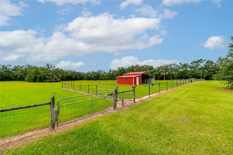 11990 156th Street Mc Alpin FL 32062