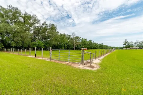11990 156th Street Mc Alpin FL 32062