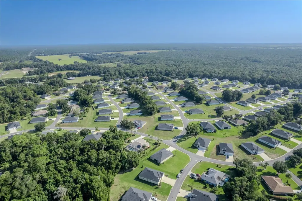 19643 SW 79th Place Dunnellon FL 34432