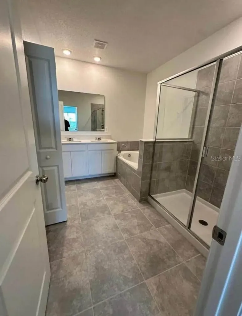 8974 Swing Lane Davenport FL 33896