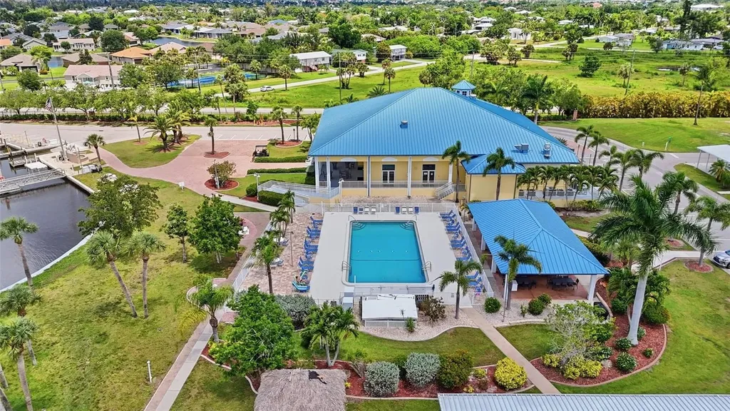 19 Holland Drive Punta Gorda FL 33950
