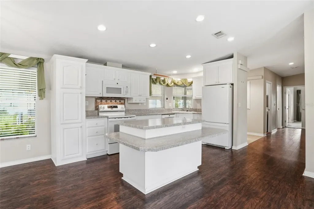 19 Holland Drive Punta Gorda FL 33950