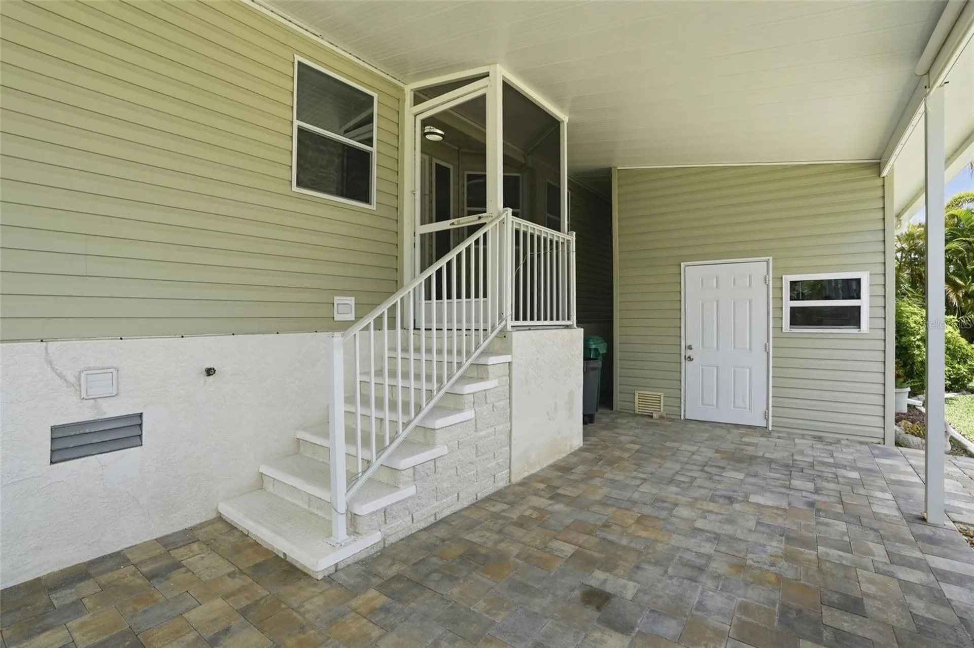 19 Holland Drive Punta Gorda FL 33950