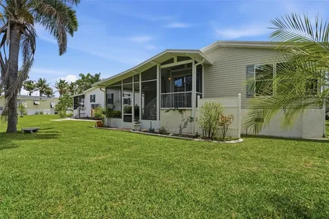 19 Holland Drive Punta Gorda FL 33950
