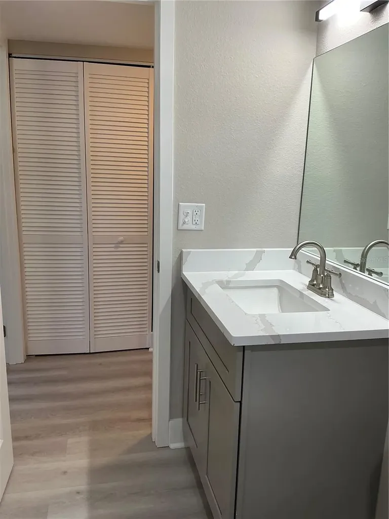 7645 Sun Island Drive S South Pasadena FL 33707