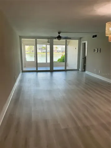 7645 Sun Island Drive S South Pasadena FL 33707