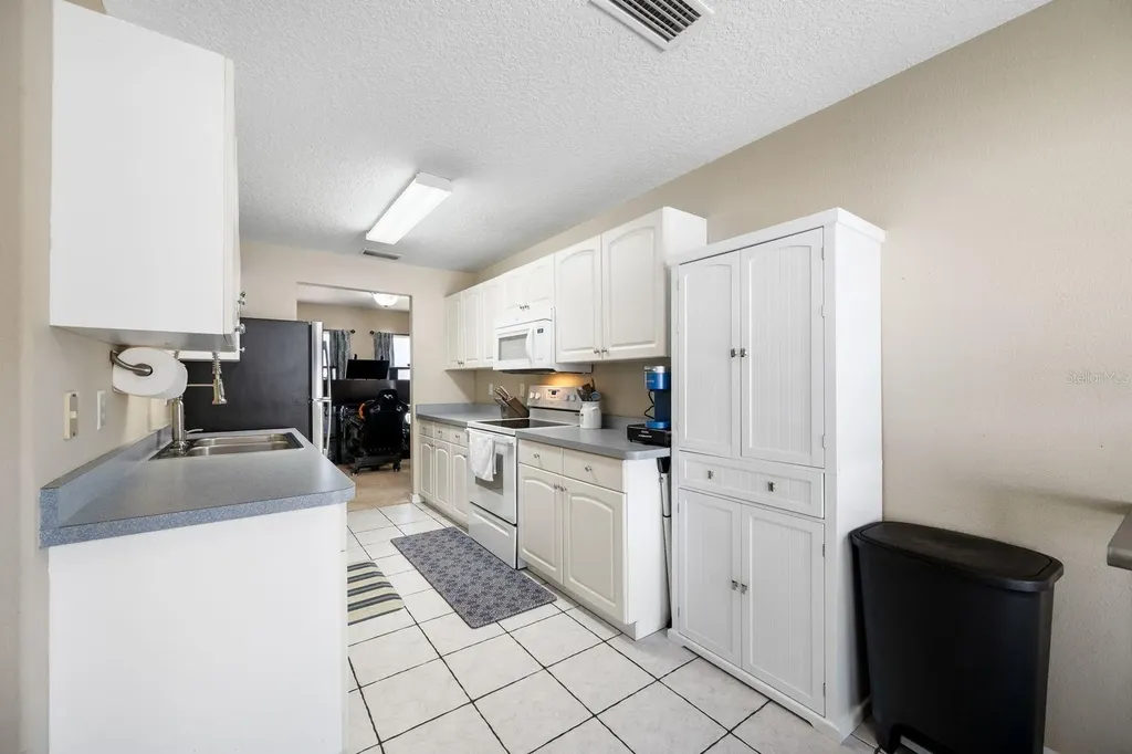 2802 93rd Court E Palmetto FL 34221