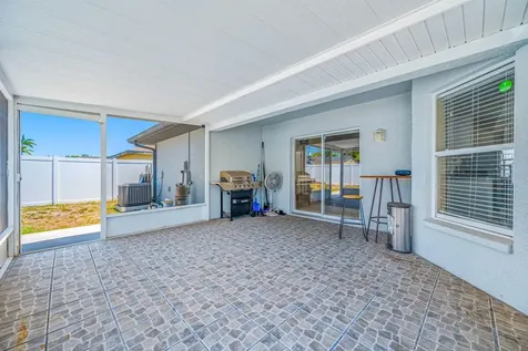 2802 93rd Court E Palmetto FL 34221