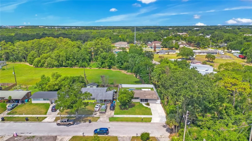 4 Channing Avenue Orlando FL 32811