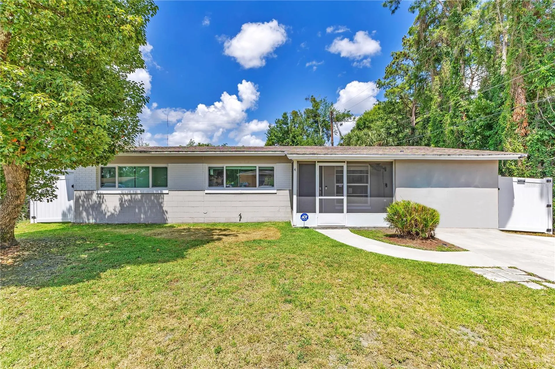 4 Channing Avenue Orlando FL 32811