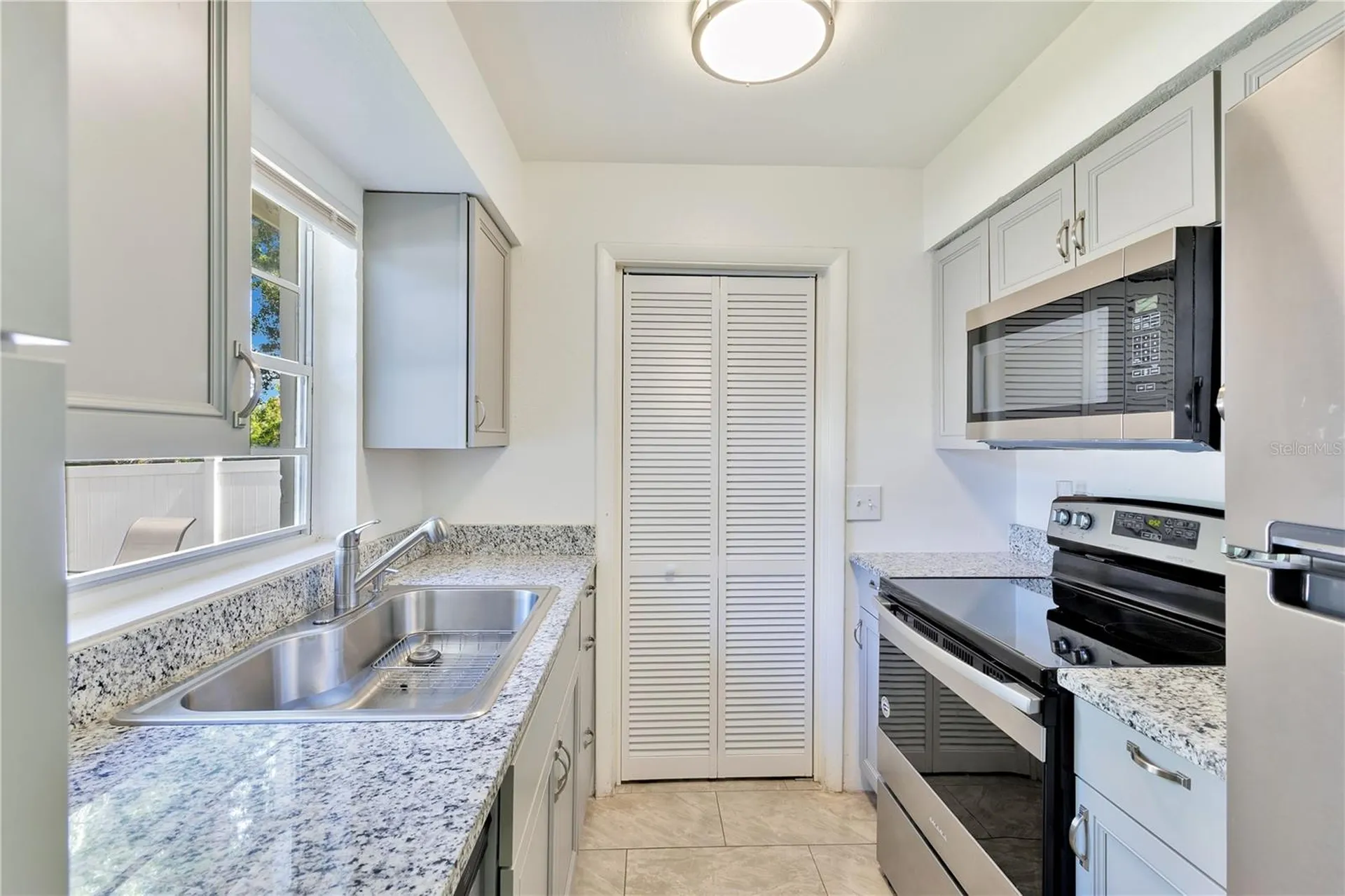 4 Channing Avenue Orlando FL 32811